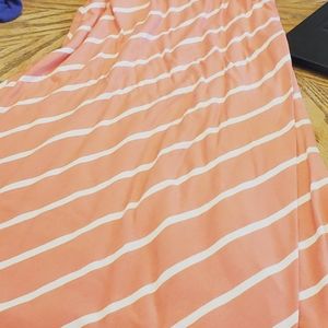 Peach Knee length skirt